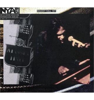 Neil Young Live At Massey Hall 1971 (CD+DVD)
